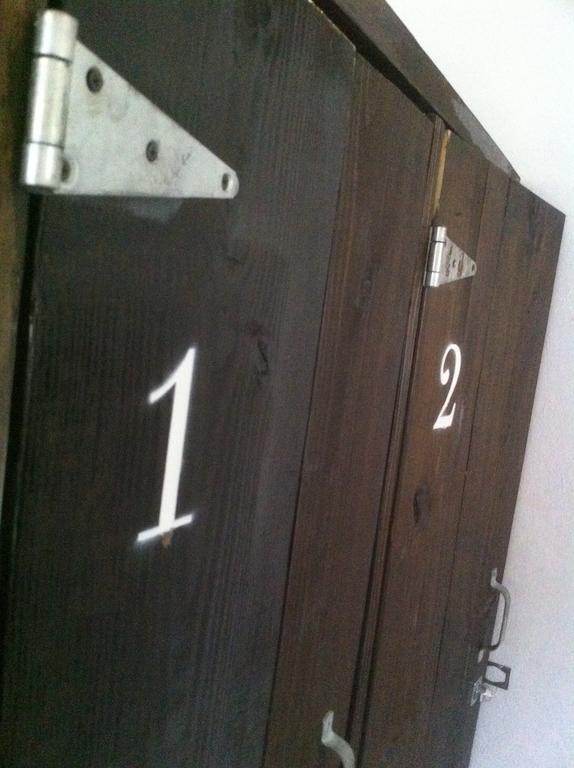 Vicky'S Keys Hostel Upper Princeʼs Quarter Стая снимка