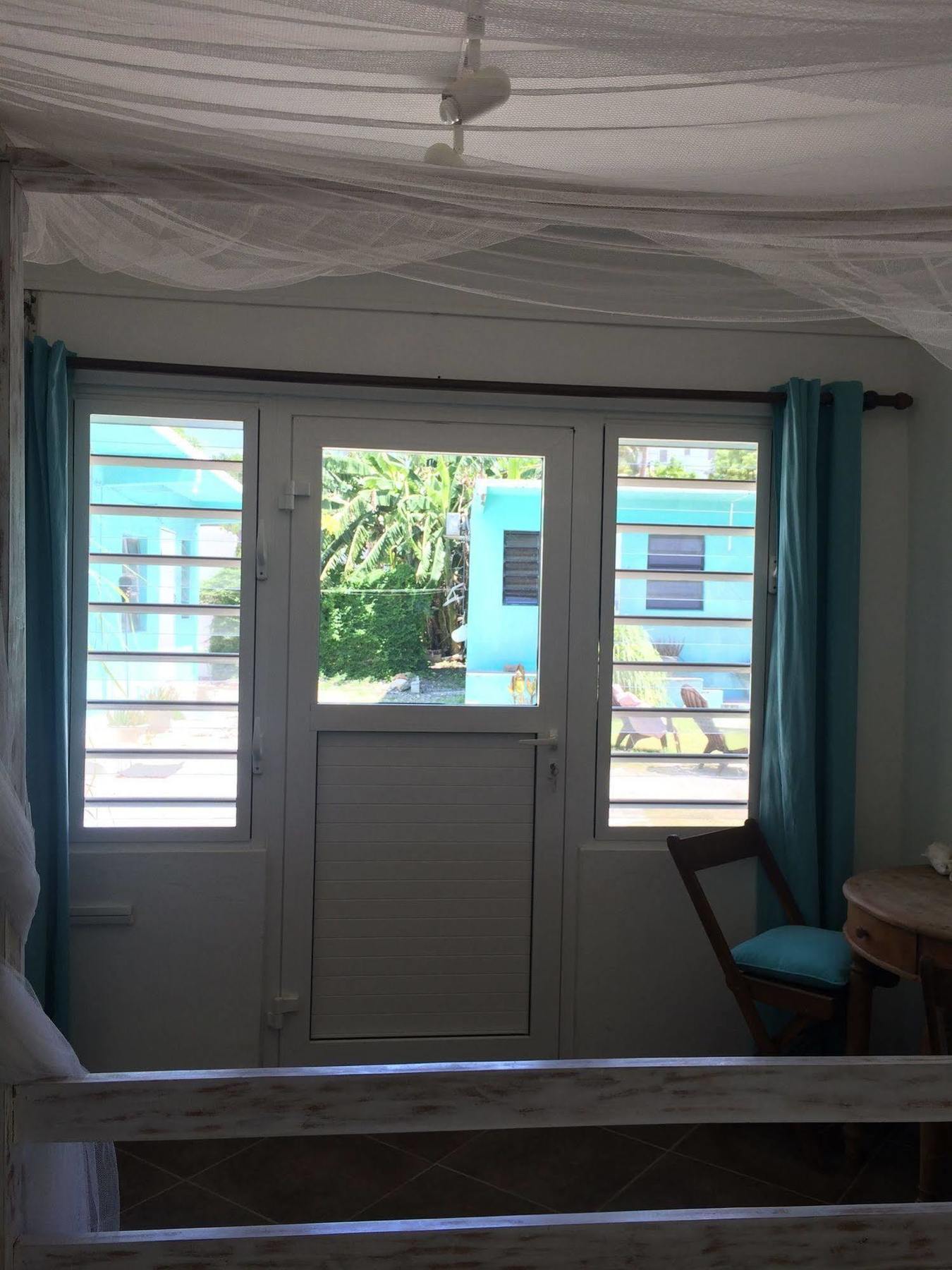 Vicky'S Keys Hostel Upper Princeʼs Quarter Екстериор снимка